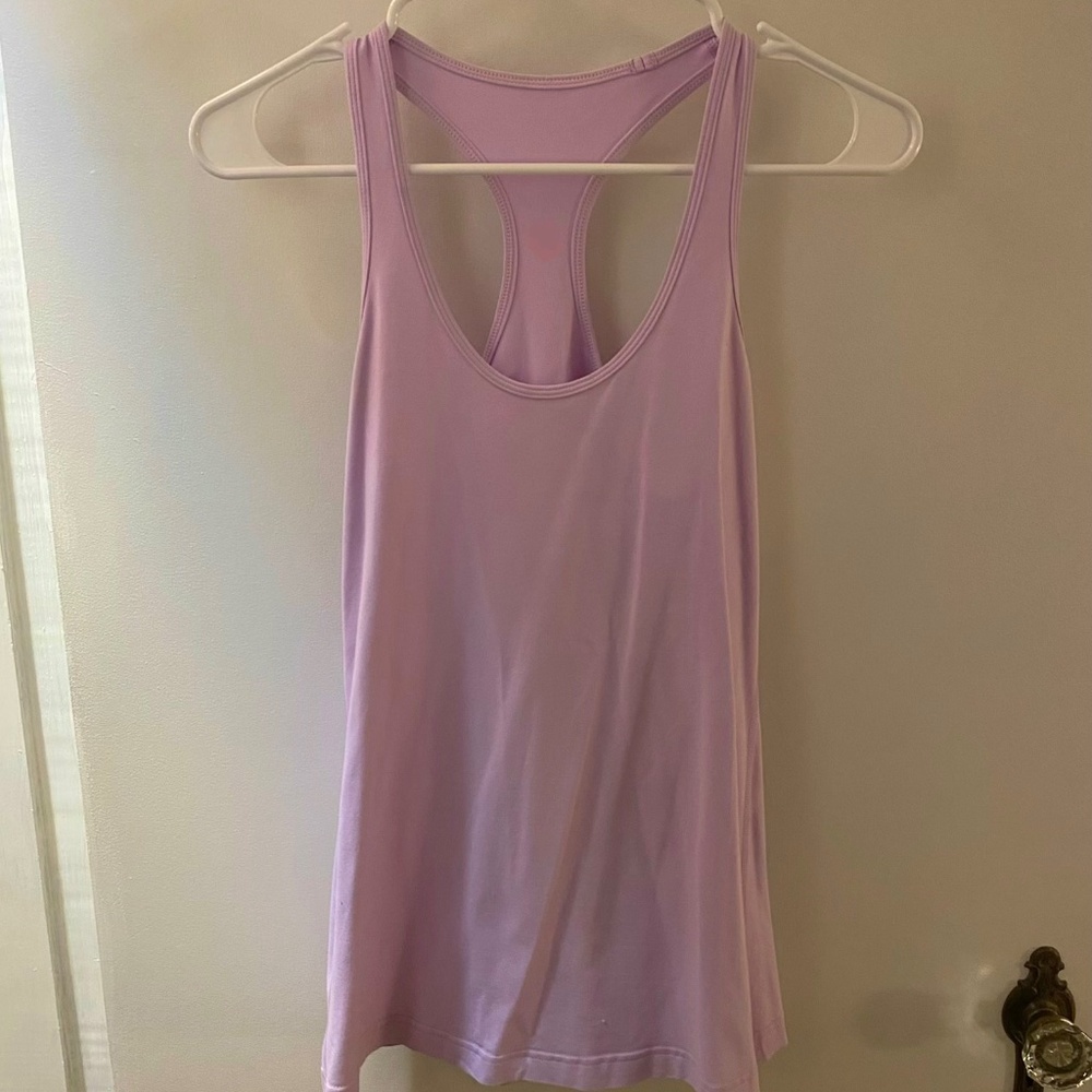 Light purple lululemon tank top